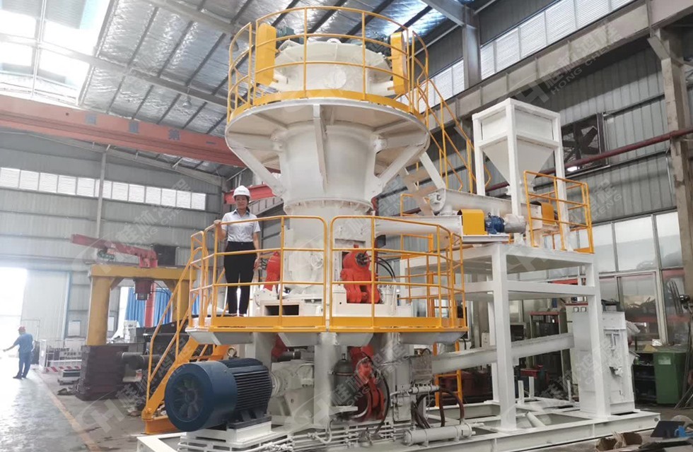 桂林鴻程新款HLMX600小型超細立式磨粉機整機預裝待發 桂林鴻程新款HLMX600小型超細立式磨粉機整機預裝待發