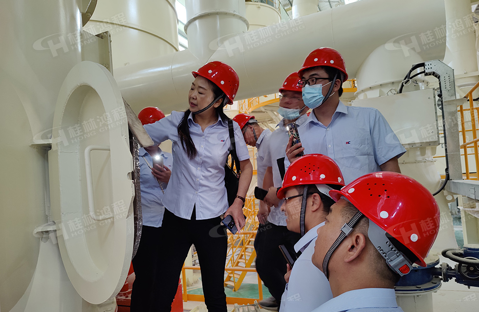 價(jià)值服務(wù),始終如一!桂林鴻程“客戶零距離 共創(chuàng)新未來(lái)”服務(wù)活動(dòng)正式出征 價(jià)值服務(wù),始終如一!桂林鴻程“客戶零距離 共創(chuàng)新未來(lái)”服務(wù)活動(dòng)正式出征